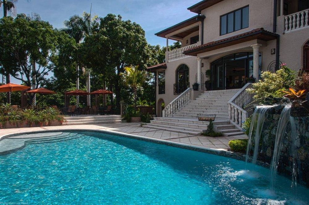 Hotel Villa Therese ポルトープランス エクステリア 写真